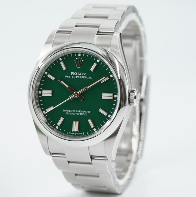 Rolex Oyster Perpetual 126000 Image 2